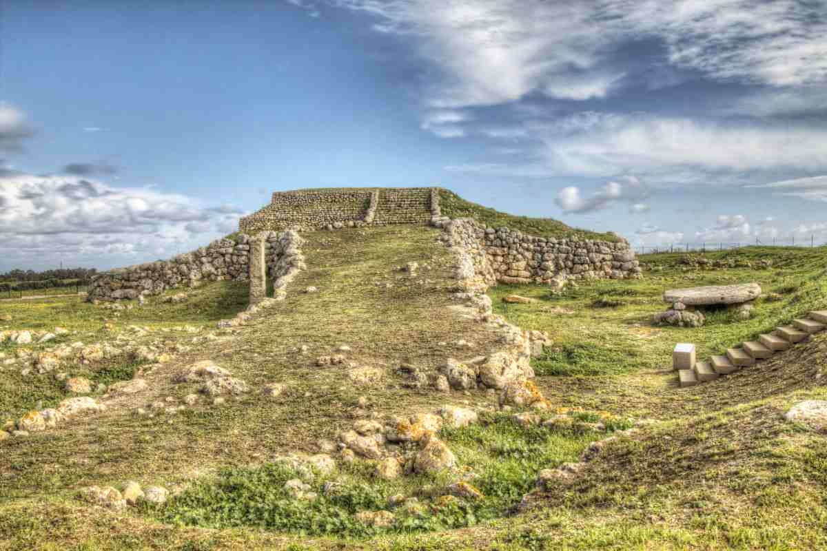 Il Santuario preistorico di Monte d'Accoddi in provincia di Sassari